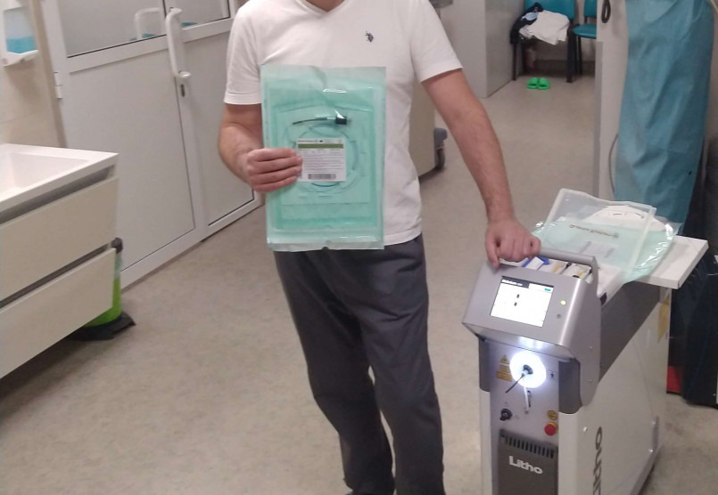 Вітаємо клініку міста Суми з придбанням гольмієвого лазера Litho 30 Вт.
